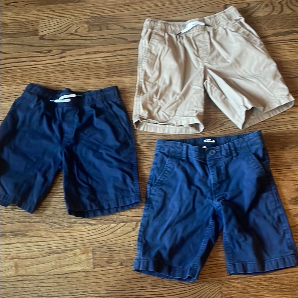 EUC lot of 3 boys size 8 uniform shorts in navy and khaki